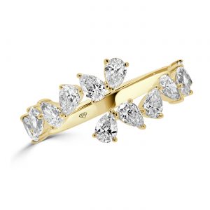Pear Diamonds ring