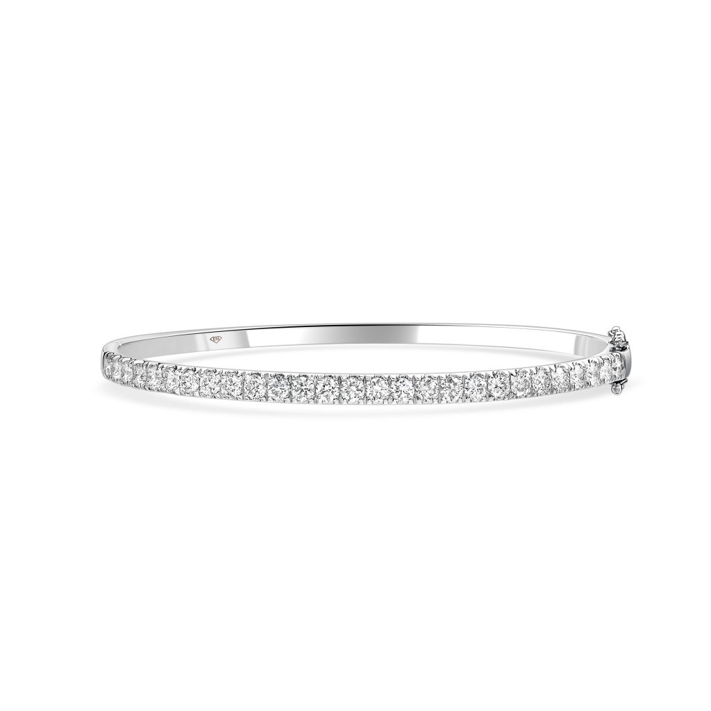 Round Diamond Bangle in Gold