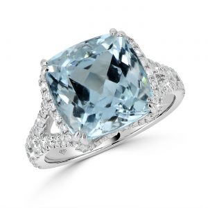 Cushion Aquamarine Ring And Round Brilliant Diamonds