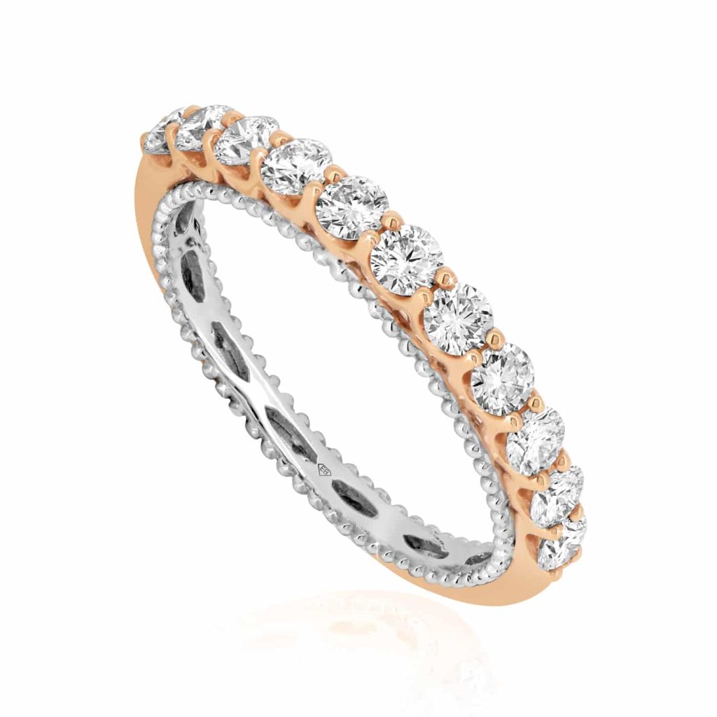 Round Diamond Wedding Band in Gold