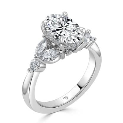 Elegant diamond engagement ring design