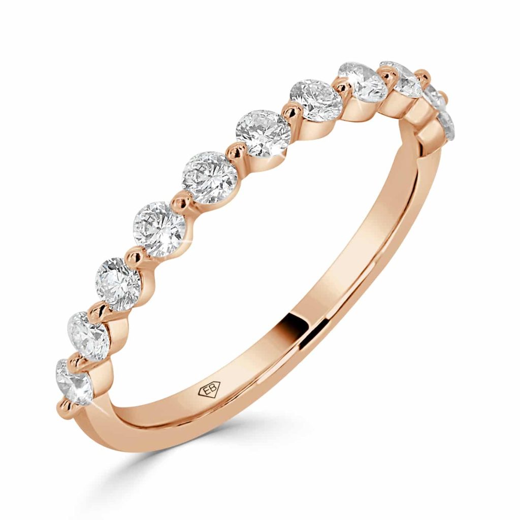 Round Cut And Dot Wedding Ring Medium