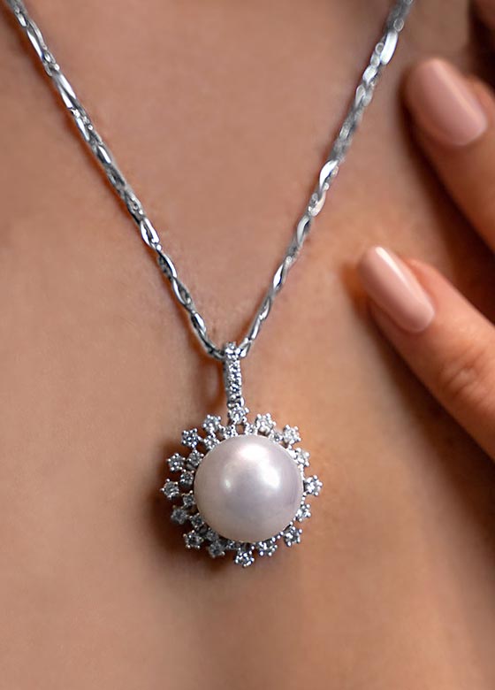 Pearl Necklace
