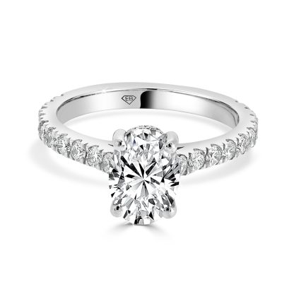Oval Cut Diamond Engagement Ring