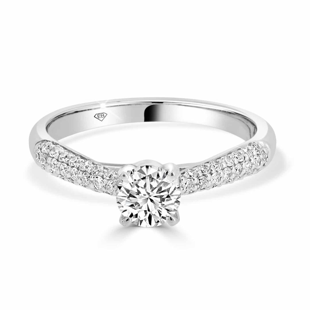 Round Diamond Engagement Ring