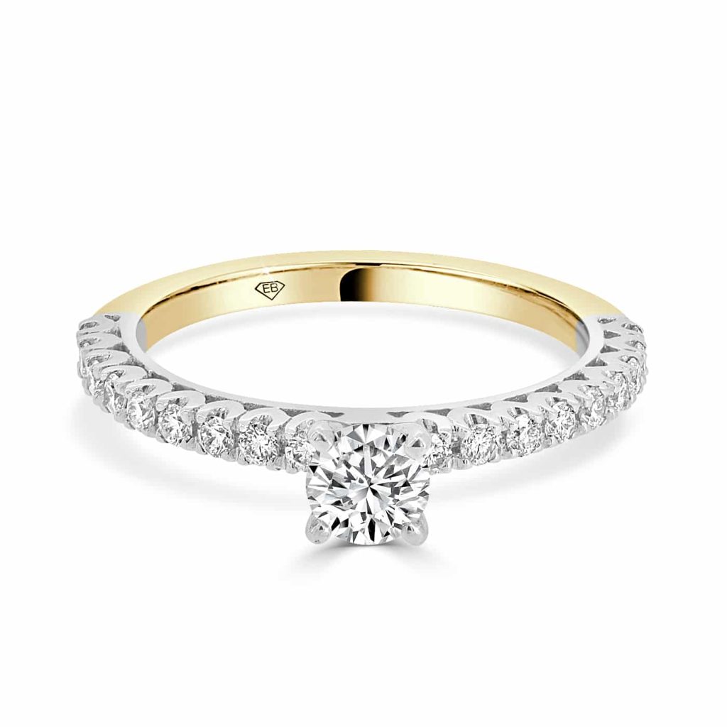 Round brilliant cut diamond ring