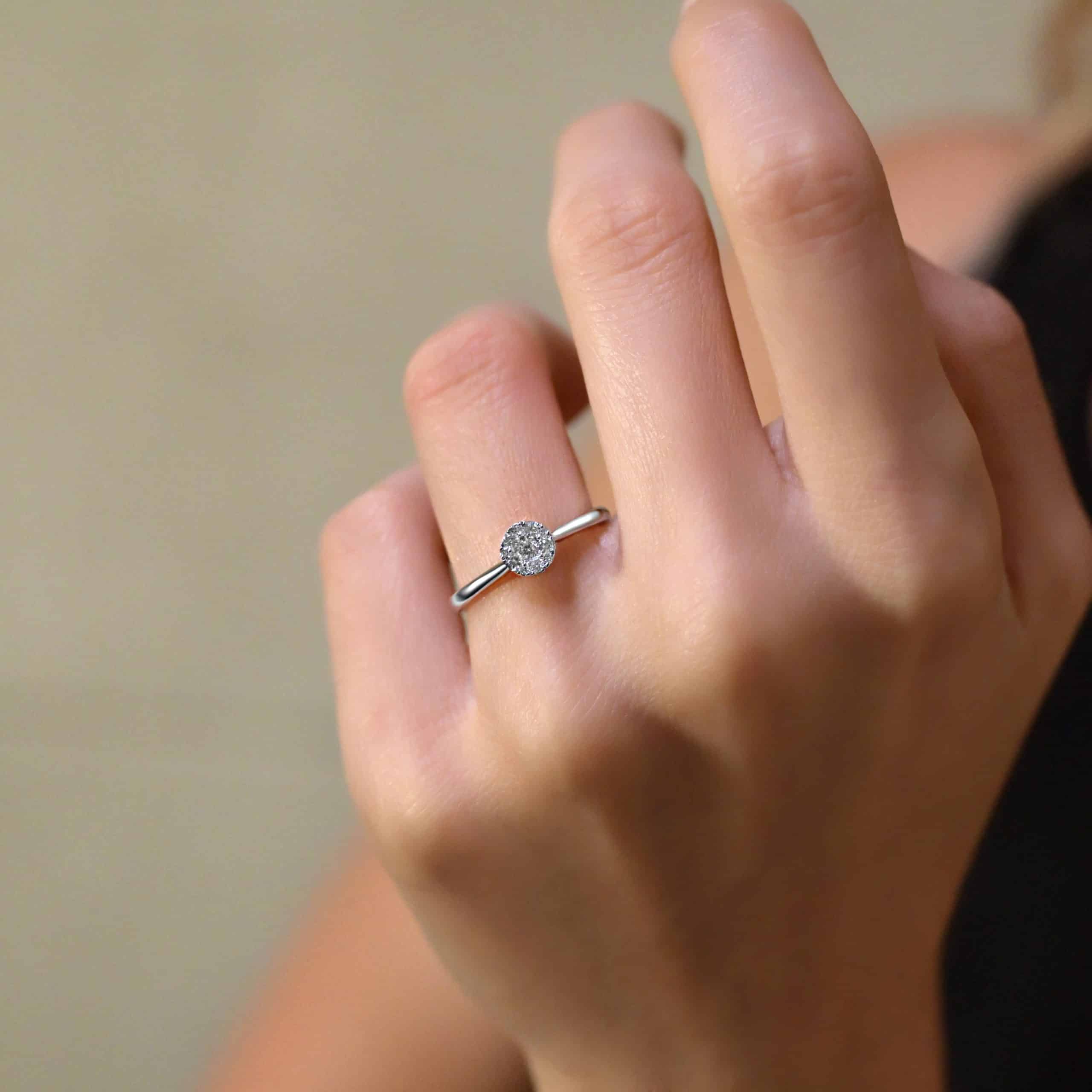 round shape cluster diamond