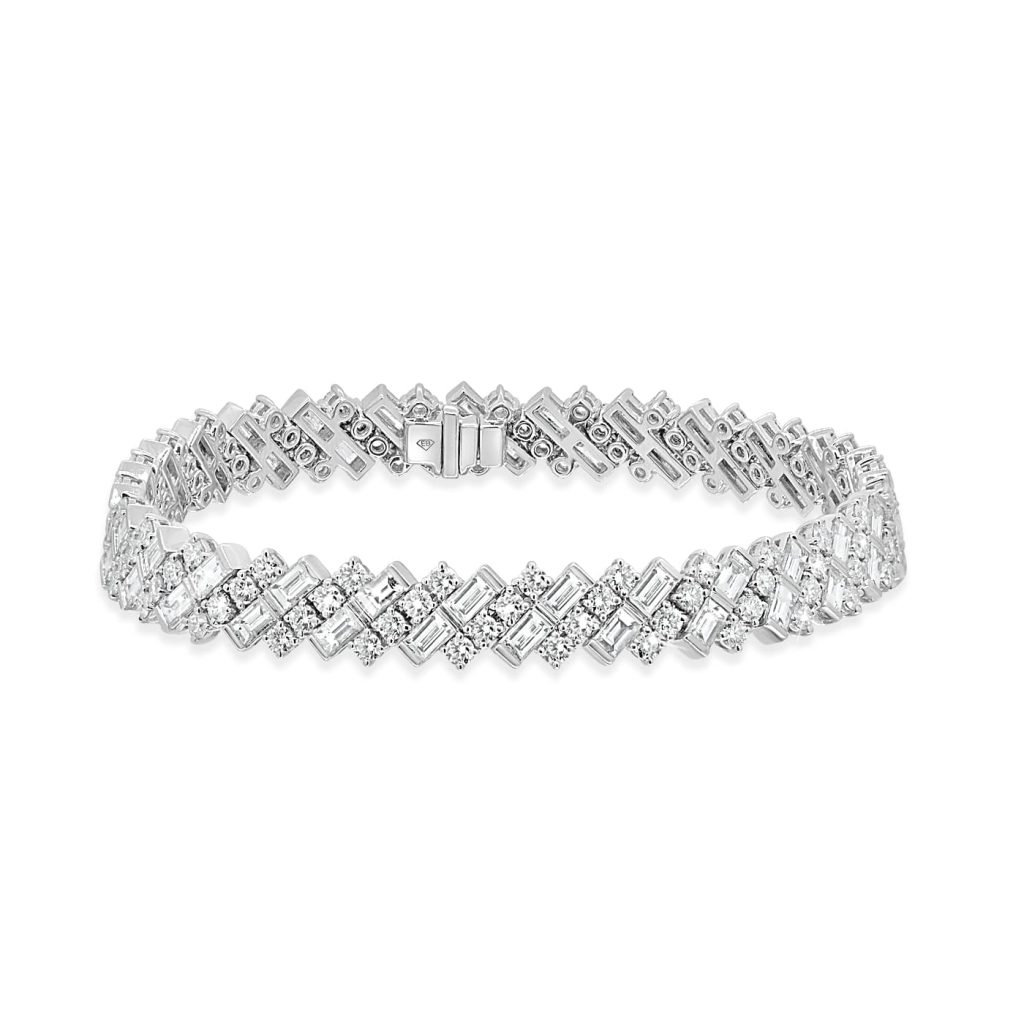 Baguette and round diamonds tennis bracalet
