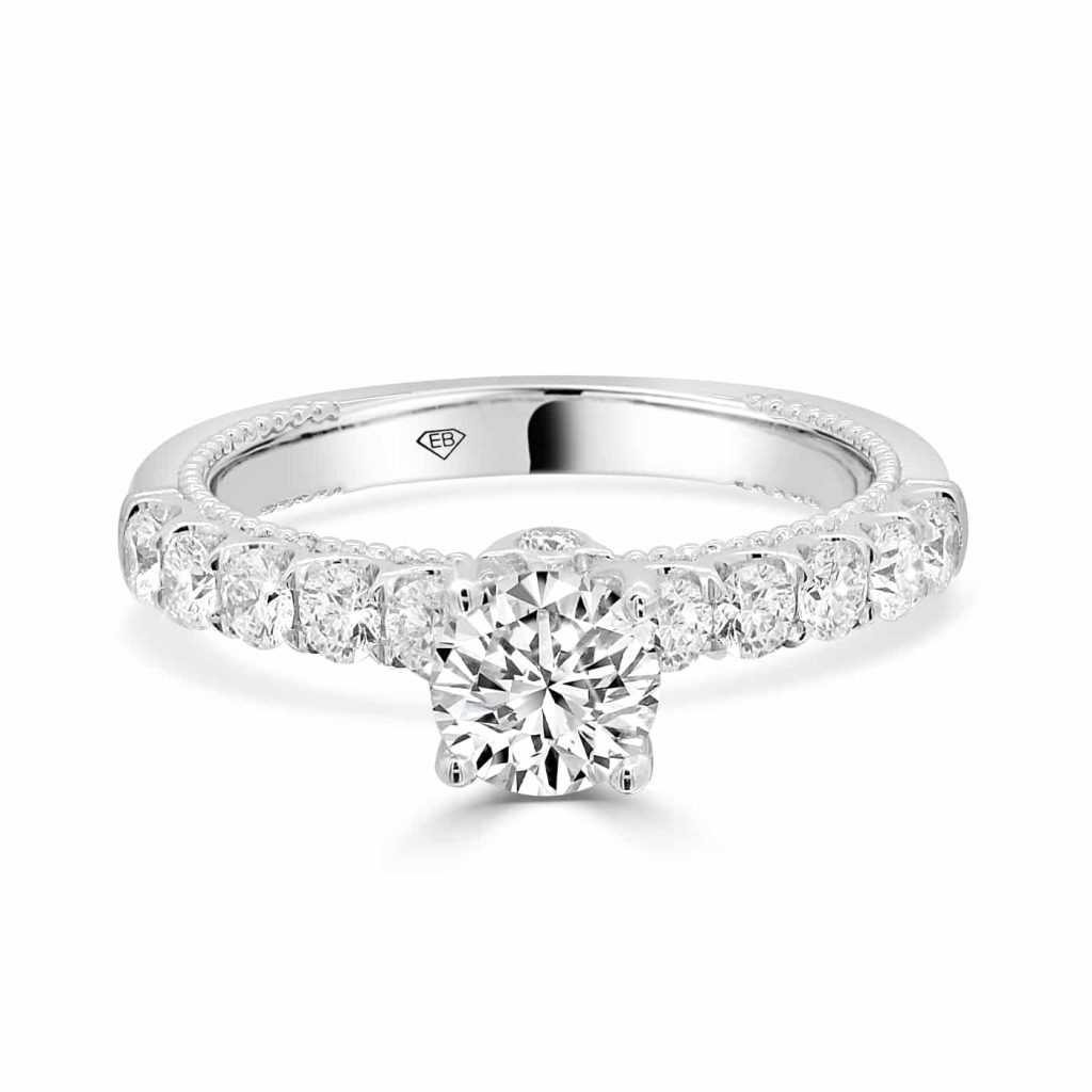 Round brilliant cut engagement ring