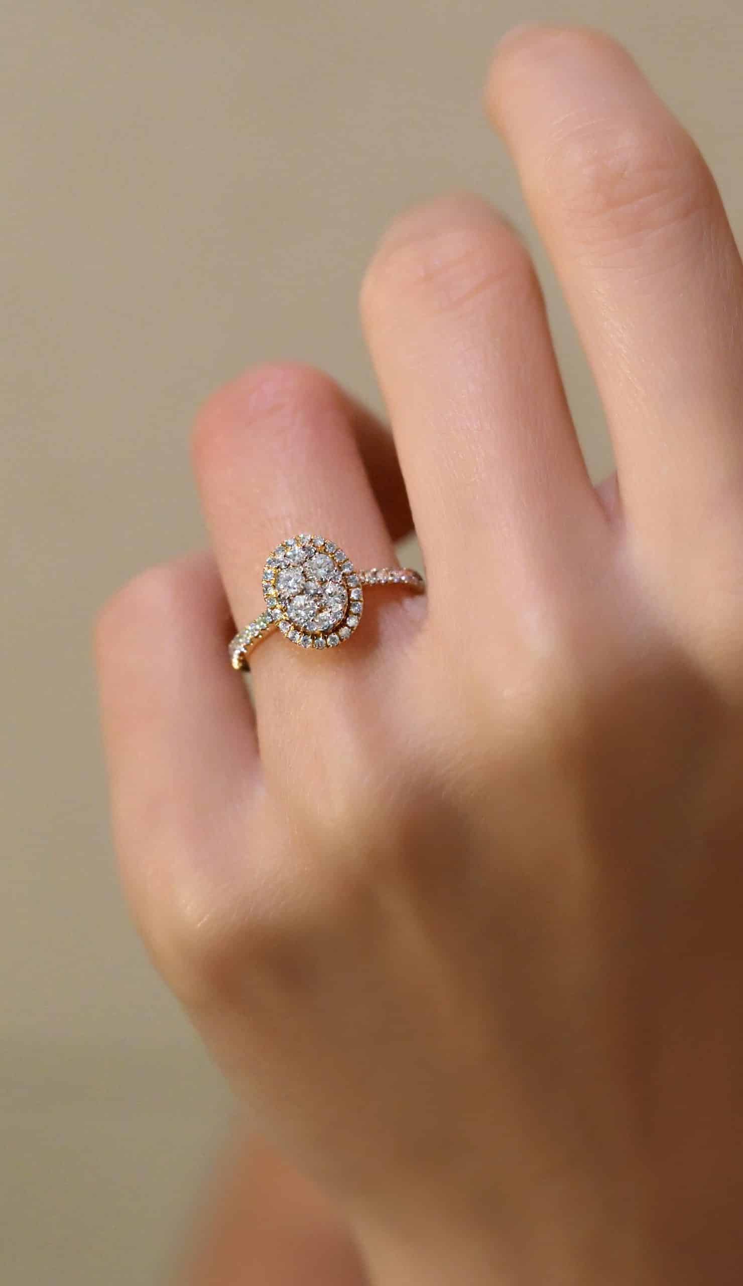 Cluster engagement ring