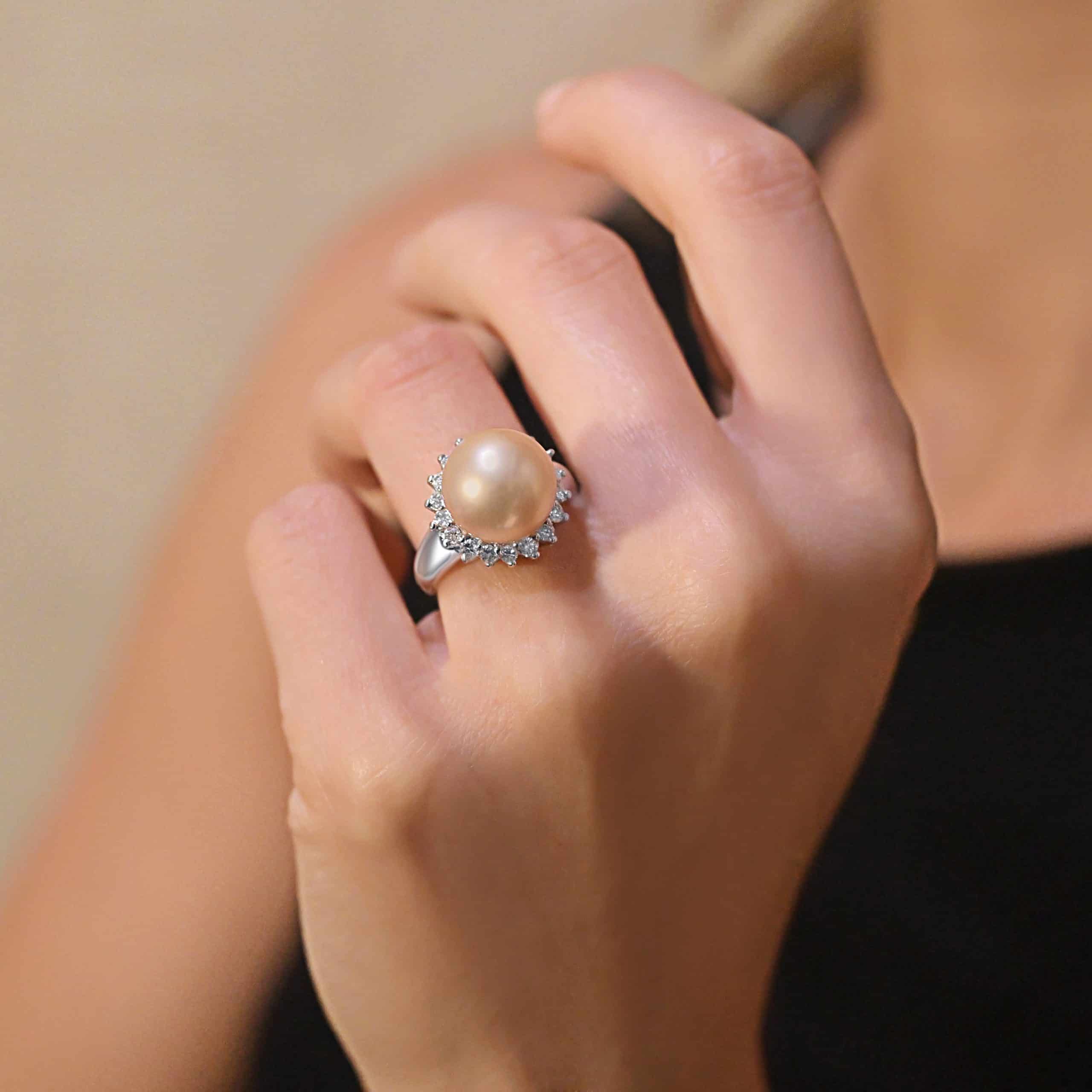 gold pearl and diamond ring