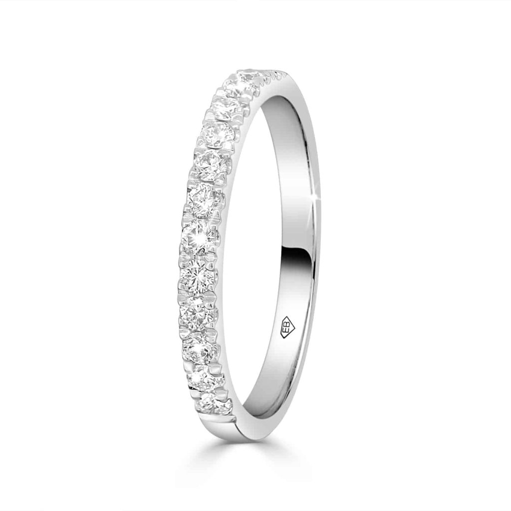 Thin gold ring with diamonds