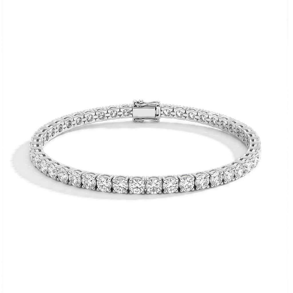 White gold tennis bracelet