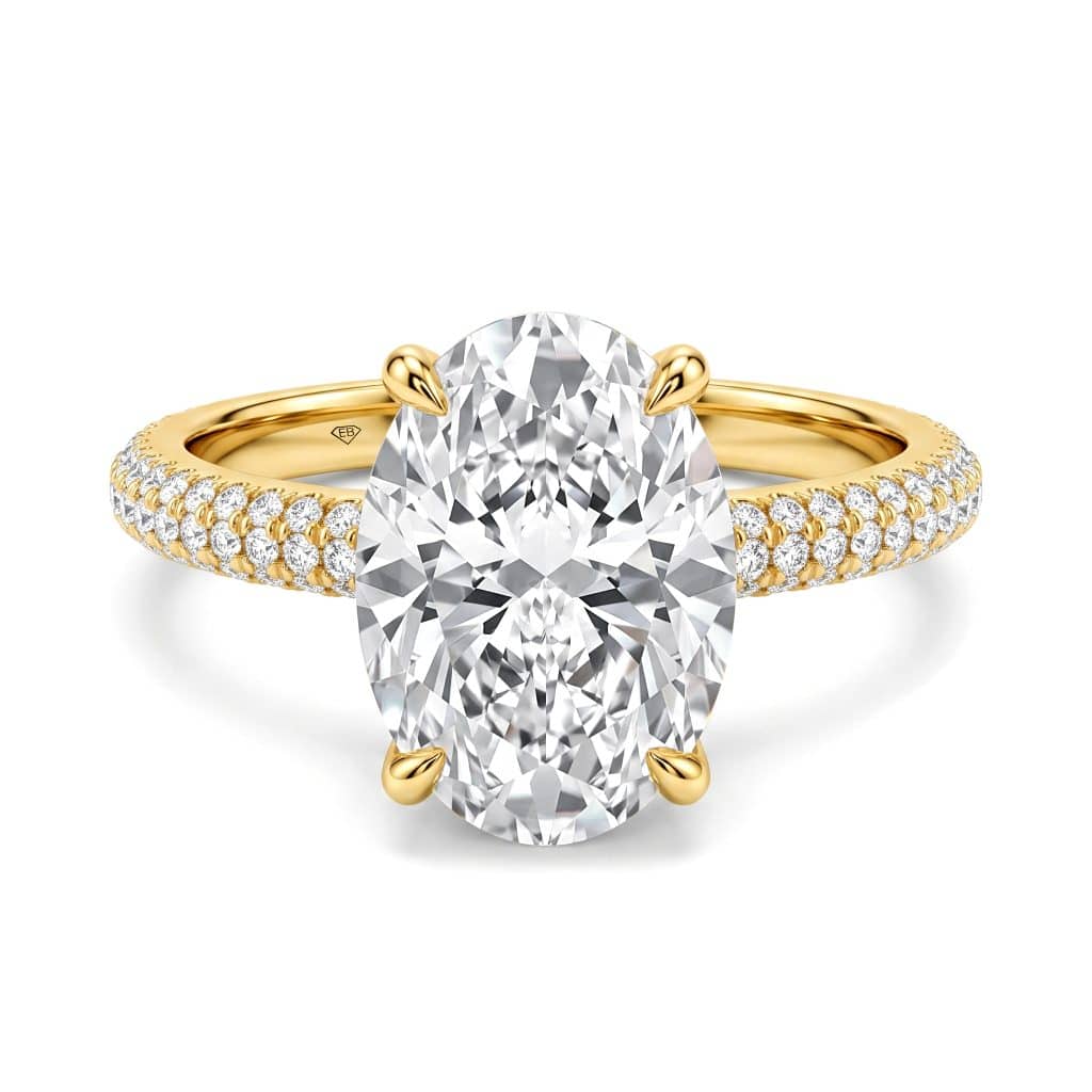 Oval cut engagement ring